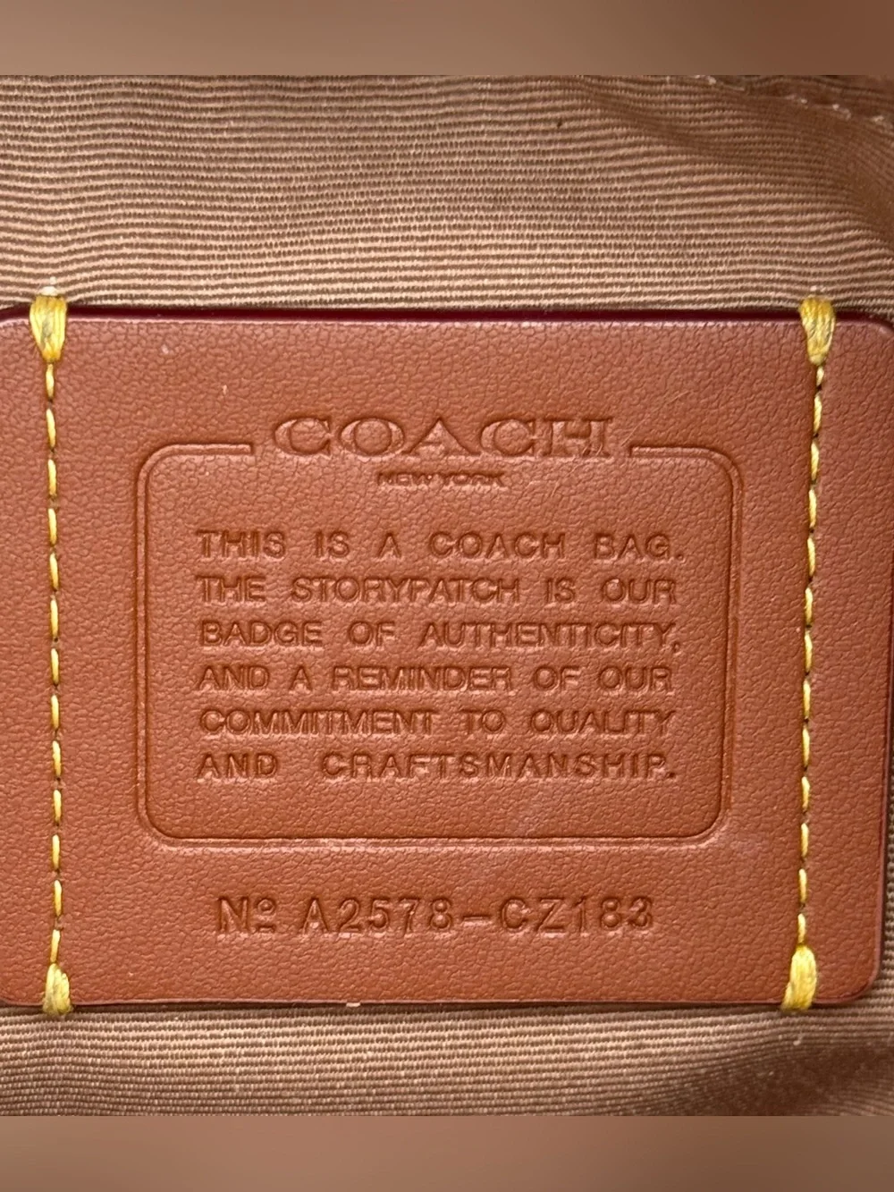Coach Ellie Crossbody File Bag Shoulder Cream C Logo Strap Pockets Authentic